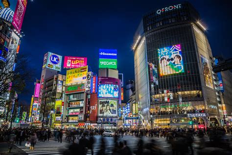 Shibuya Crossing at Night // Tokyo, Japan | Nightscape of th… | Flickr