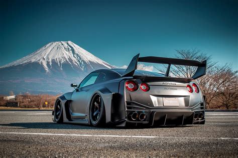 Liberty Walk LB-Silhouette WORKS GT 35GT-RR Rear Bumper for R35 Nissan GT-R - GT-RR