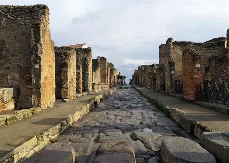 Pompeii: A City Buried Alive… Seaports of the Mediterranean | Wandering through Time and Place