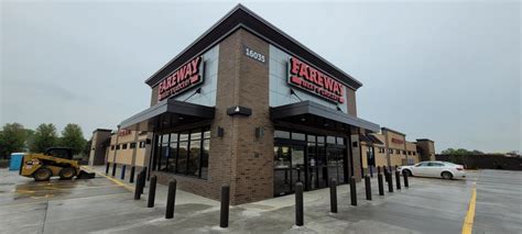 Fareway's headquarters move to Des Moines metro follows well-trodden path