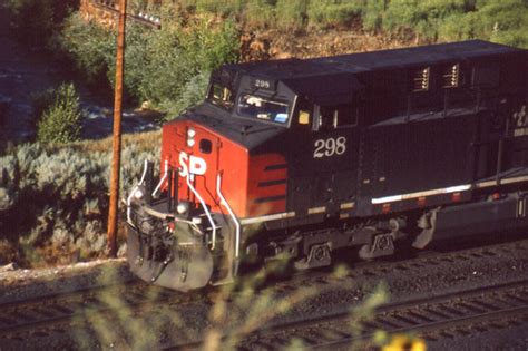 Southern Pacific AC4400CW #298 heads east at Rio UT on 7-1… | Flickr