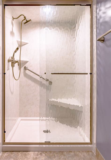 Plexiglass Shower Door: Benefits, Installation And Maintenance Tips - Shower Ideas