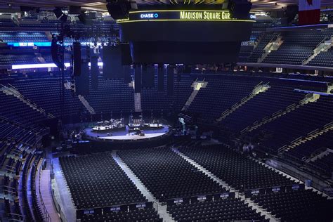 Charlotte Bronte vlastný primitívne madison square garden box Nezáväzný ...