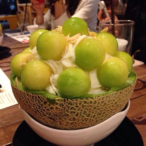 Melon ice cream | อาหาร