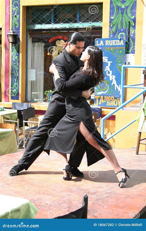 Tango Dancers in La Boca Buenos Aires Argentina Editorial Photography ...