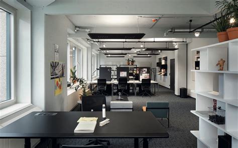 Office_Suite_2_Design_Offices_Frankfurt_Westencarree_ - Office Inspiration