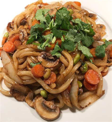 Spicy Udon Stir Fry I made : r/vegan