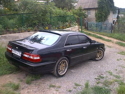 1998 Nissan Cima specs