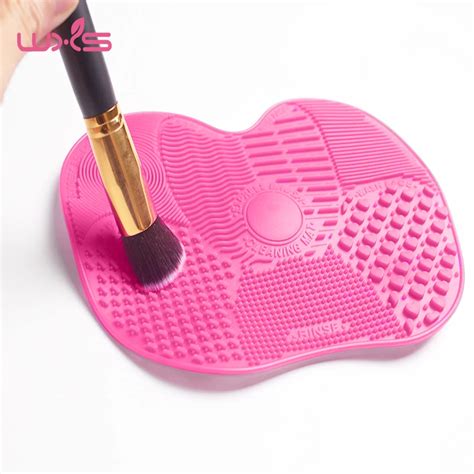 Makeup Brush Cleaner Mat Silicone Washing Pad Scrubber Board Brush ...