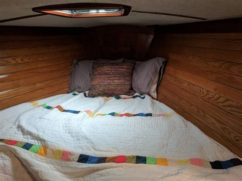 The Stateroom on My New Sailboat Home http://ift.tt/2p6PHi2 | Cozy ...