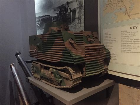 A scale model of everyone’s favourite Bob Semple tank at the Auckland Museum : r/tanks