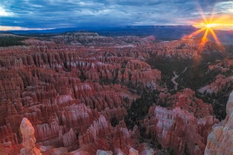 Bryce Canyon sunrise from Inspiration Point • Dan Sorensen