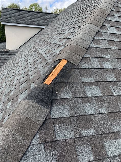 How To Replace Roof Shingles That Are Loose Or Missing - McToolman