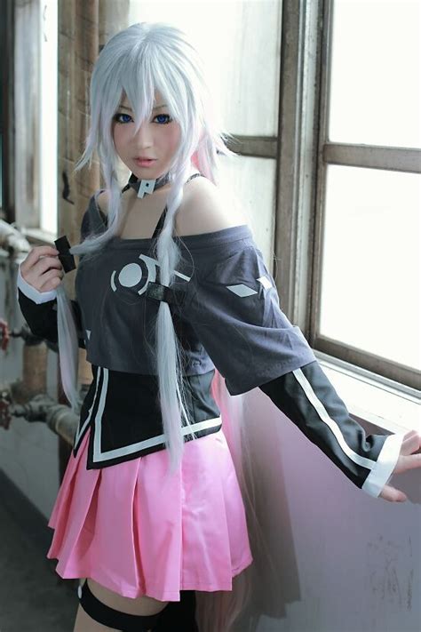 New World | Cute cosplay, Vocaloid cosplay, Amazing cosplay