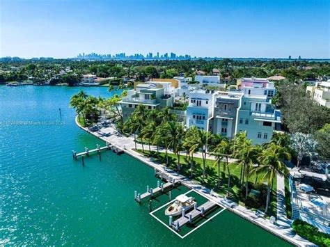 6 Luxury FL Homes Offer Stunning Waterfront Views | Tampa, FL Patch