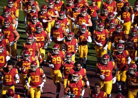 Download USC Football Trojans All Players Wallpaper | Wallpapers.com