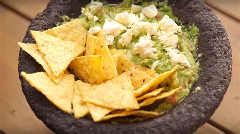 Practicooking: Guacamole de guisantes y queso fresco - YouTube