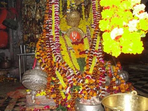 Hanuman Garhi, Ayodhya, Uttar Pradesh, India | Indian Religious Temples