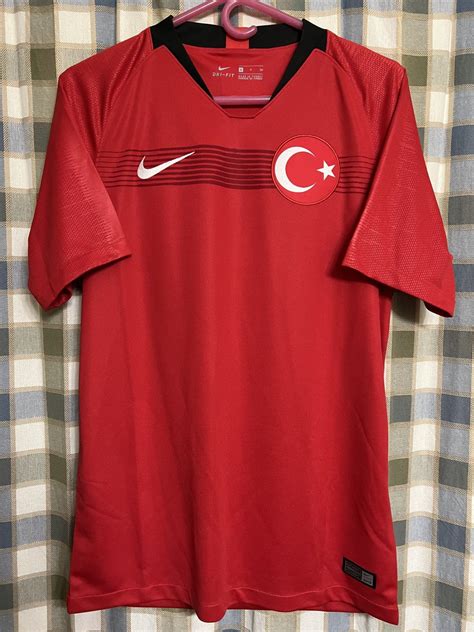 Turkey Home football shirt 2018 - 2020.