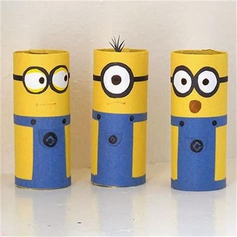 Fun DIY Craft Ideas - 52 Pics | Minion knutselen, Knutselen met wc rol ...