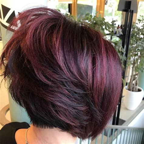 25 Beautiful Short Burgundy Hairstyles Perfect for a Change