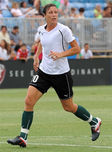 Abby Wambach Picture 21 - The U.S. Women's National Soccer Team Play ...