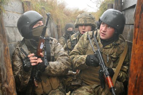 3rd ID Soldiers teach trench clearing to Ukrainian Soldiers | Article ...