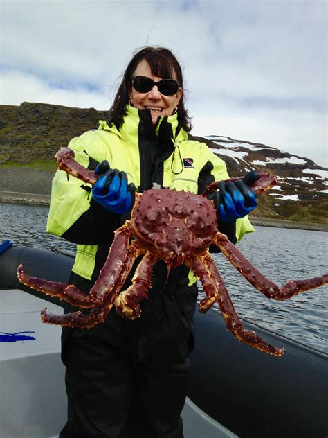 Arctic-king-crab-fishing-Norway - ParkSleepFly.com Travel Blog