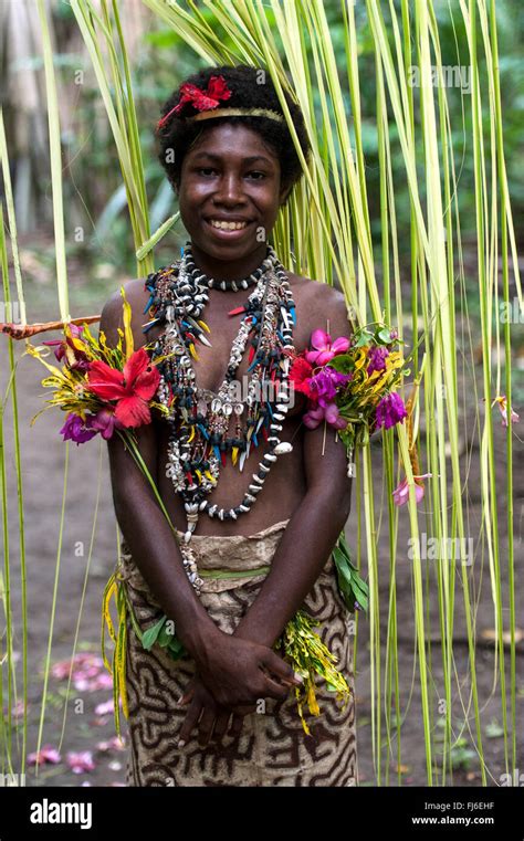 Young Girl wearing traditional dress Maclaren Harbour, Papua New Guinea ...