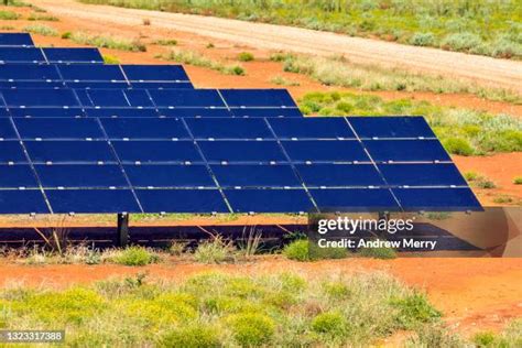 Nyngan Solar Plant Photos and Premium High Res Pictures - Getty Images