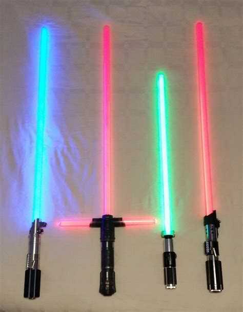 Star Wars Force FX Lightsabers Review: Luke Skywalker, Darth Vader, Yoda, & Kylo Ren | Best Buy Blog