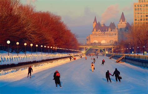 Ottawa Winterlude | First Class Holidays