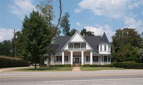 Hybart-Hendrix Home at Monroeville, AL (built between 1906 & 1920 ...