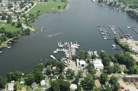 Lynch Cove Marina in Dundalk, MD, United States - Marina Reviews ...