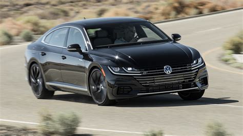 Volkswagen Arteon Pros and Cons Review: More Style Than Substance