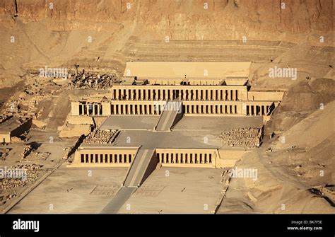 Aerial view of hatshepsut temple Stock Photo, Royalty Free Image: 29054410 - Alamy