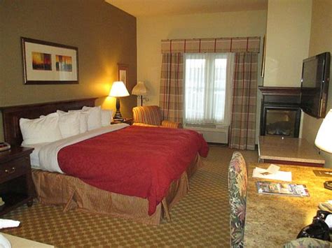 COUNTRY INN & SUITES BY RADISSON, SCHAUMBURG, IL - Updated 2024 Prices ...