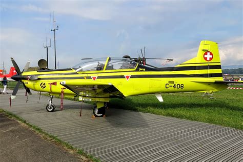 Eastwings: Pilatus PC-9 * Swiss Air Force * C-406