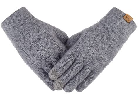 The 23 Best Touchscreen Gloves for Women This Season | Who What Wear