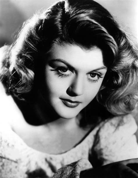 Angela Landsbury from Doctormacro.com | Angela lansbury, Hollywood stars, Classic hollywood