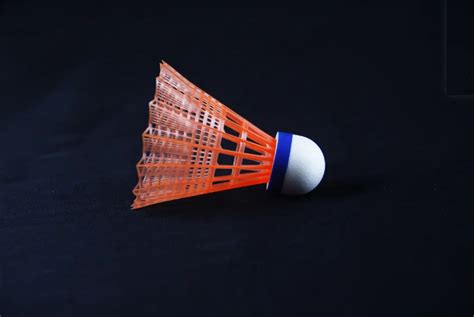 Manufacturer High Quality All Natural Cork Shuttles Best Price Buy Nylon Badminton Shuttlecocks ...