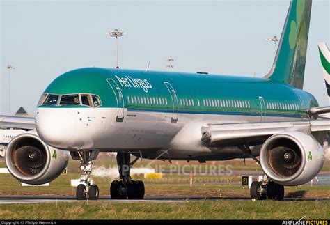 EI-LBR - Aer Lingus Boeing 757-200 at Dublin | Photo ID 1219681 ...