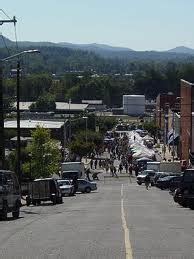 NC Mountain News: Brushy Mountain Apple Festival in North Wilkesboro Among the Largest One-Day ...