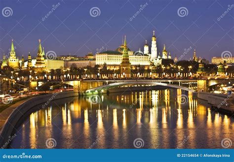 Moscow, Kremlin at night stock photo. Image of orthodox - 22154654