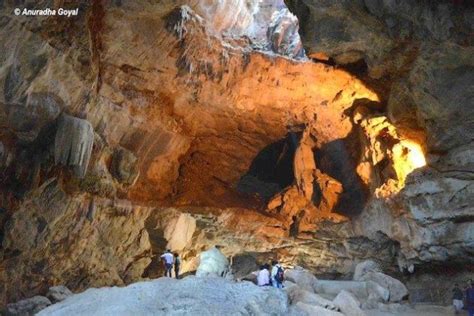 Pre-Historic Borra Caves In Araku Valley - Inditales