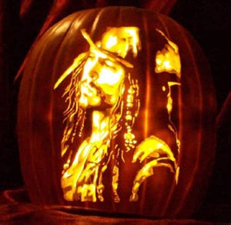 8 Stunning Captain Jack Sparrow Pumpkin Carvings | Captain jack sparrow, Pumpkin carving, Jack ...