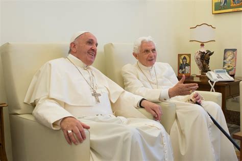 Pope Francis writes introduction to Benedict XVI’s final spiritual testament | America Magazine