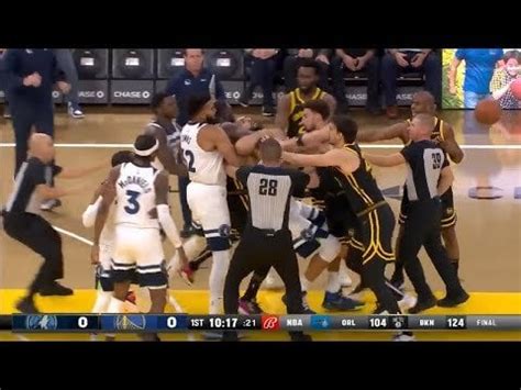 NBA: Draymond Green puts Rudy Gobert in a headlock and gets ejected : r ...