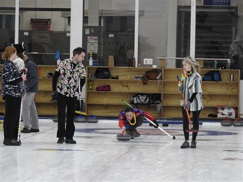 Open Leagues — The Victoria Curling Club