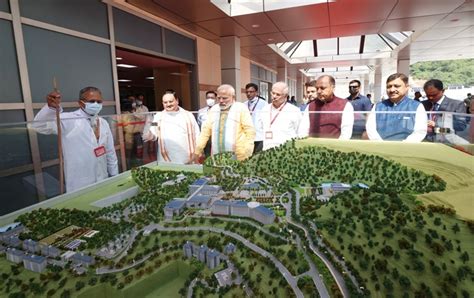 PM Modi inaugurates AIIMS in Bilaspur district, Himachal Pradesh; says ...